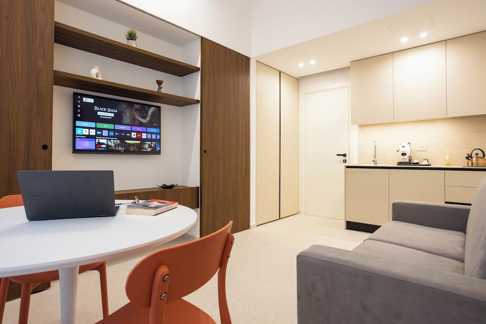 Nora's Suites