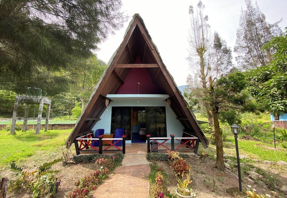 Roman Sinasi Hotel