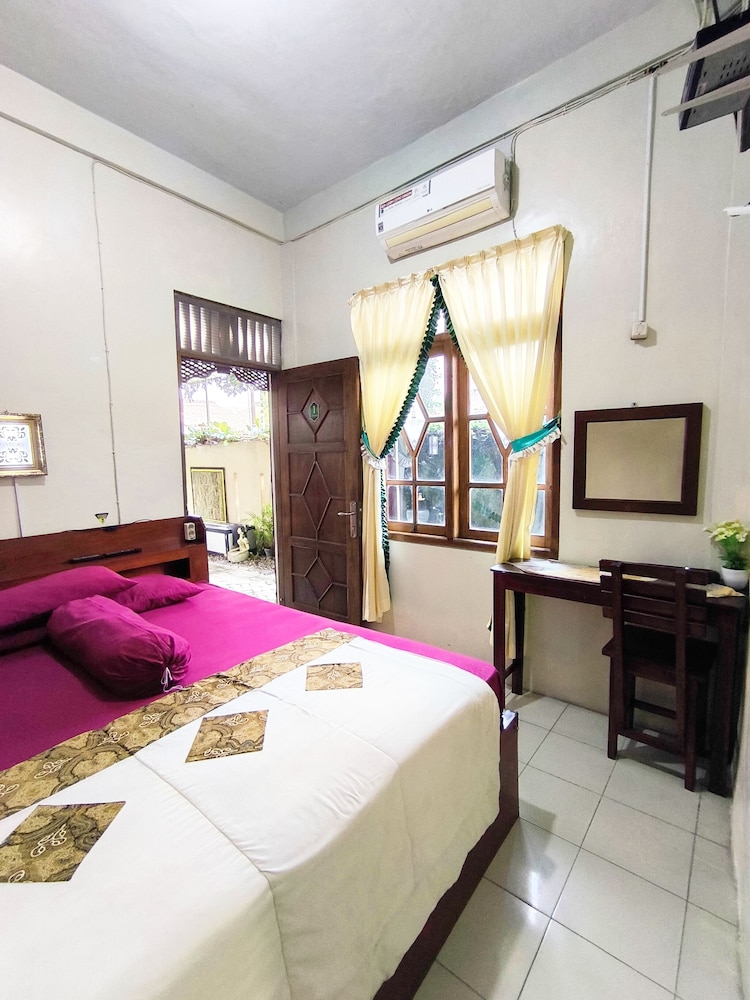 Garuda Syariah Homestay By Reccoma