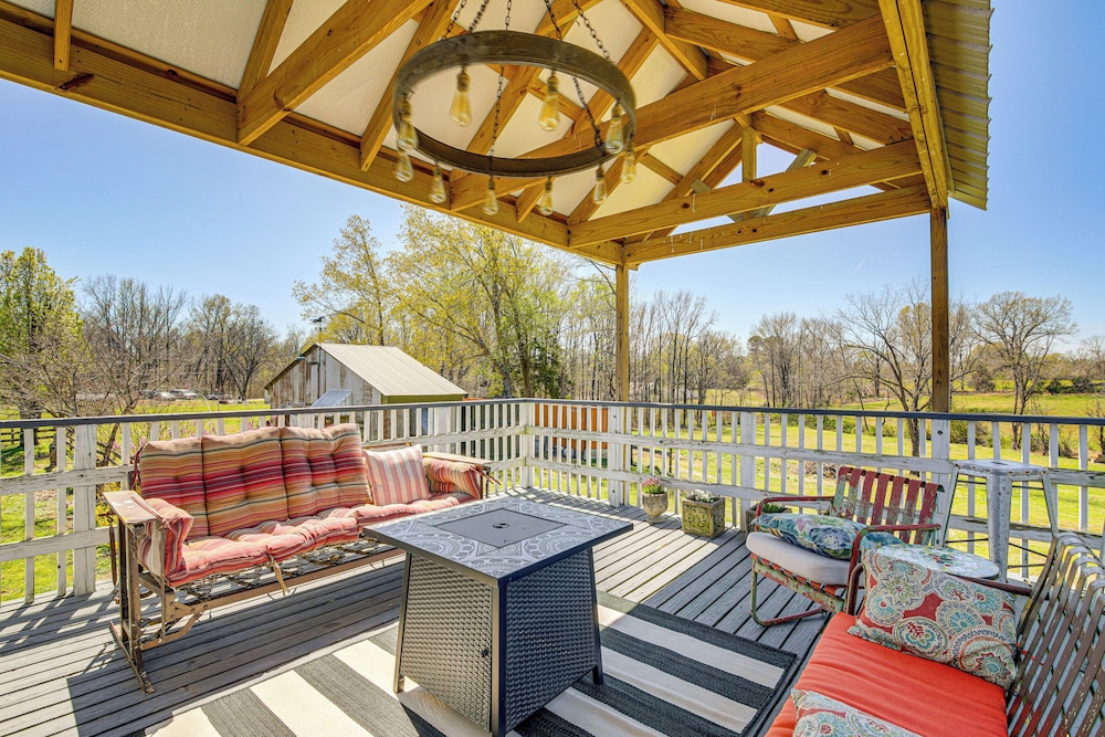 Peaceful Countryside Escape in Covington!