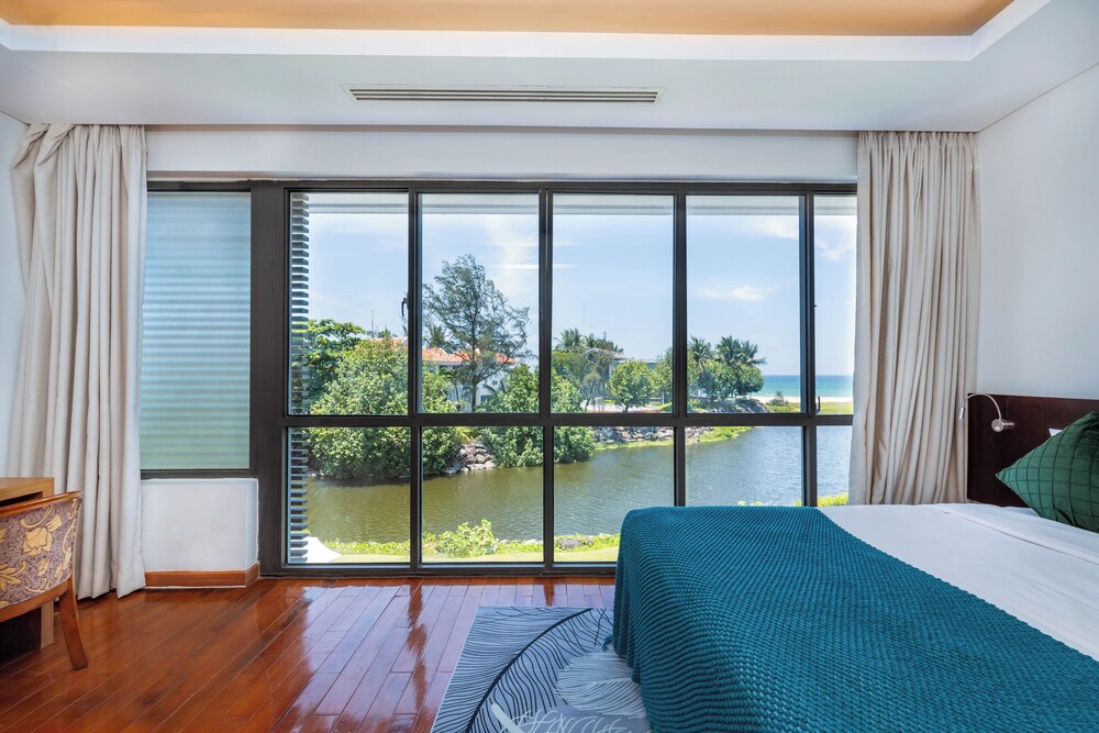 Ocean Luxury Villas Danang
