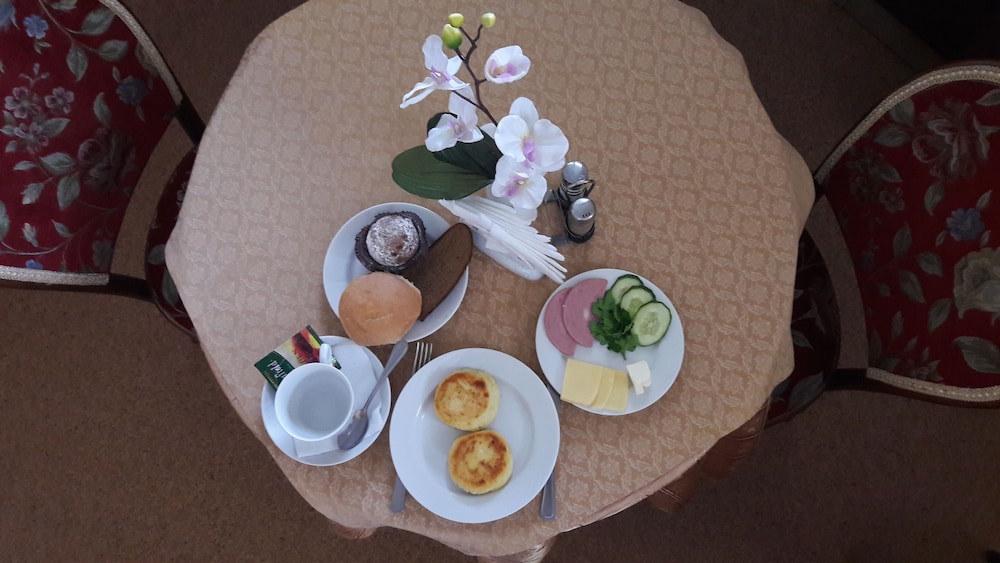 Voyage Hotel