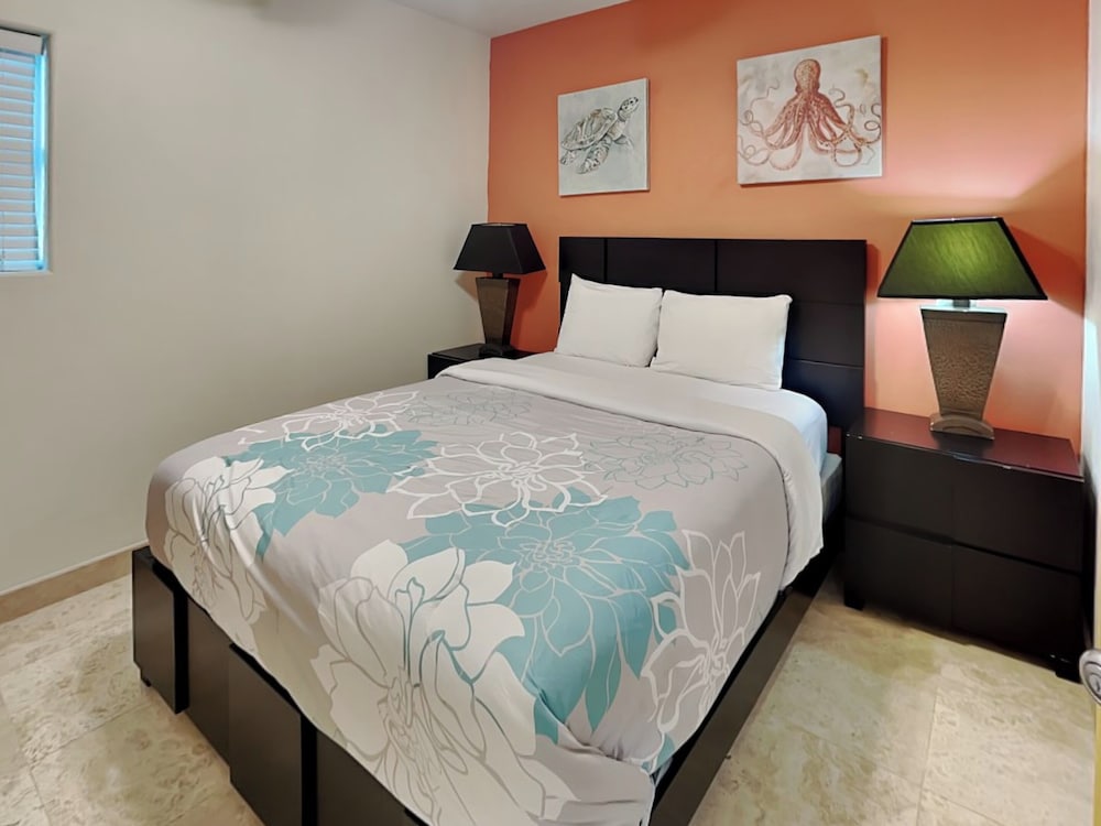Sea Breeze by Ryson Vacation Rentals