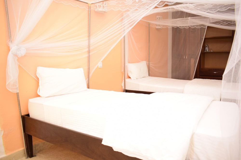 Sunrise View Beachfront Apartments view 2