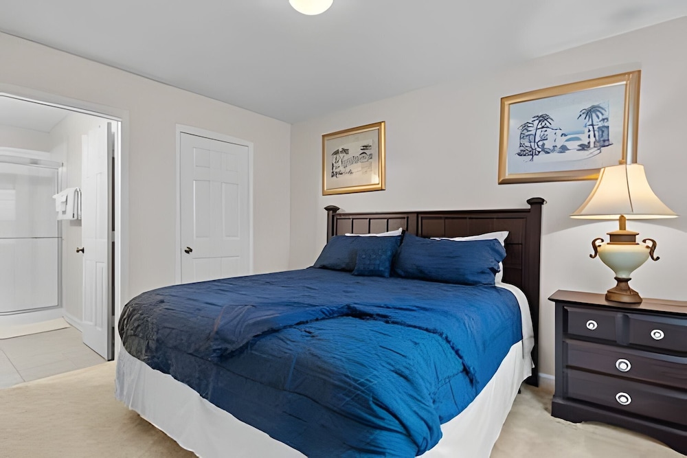Windsor Hills 5BR 5min to Disney + Pool