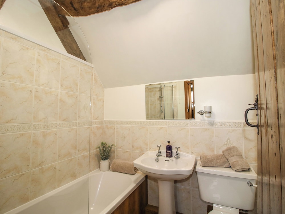 Wilstone Cottage
