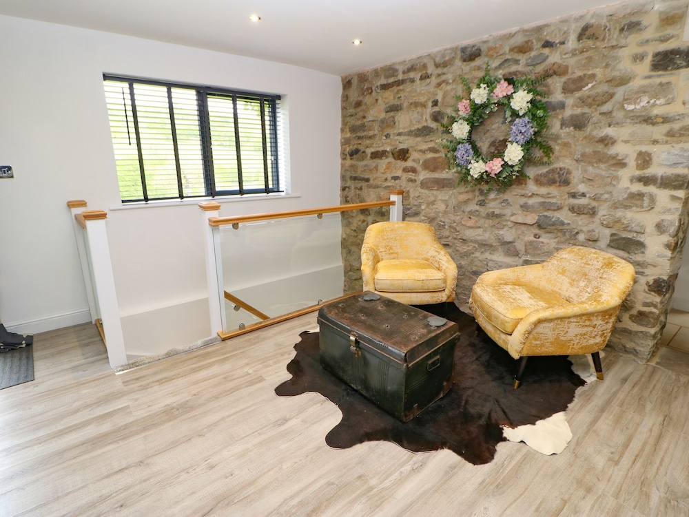 Briar Barn