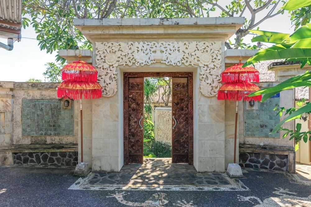 Bougainville Hill Villa