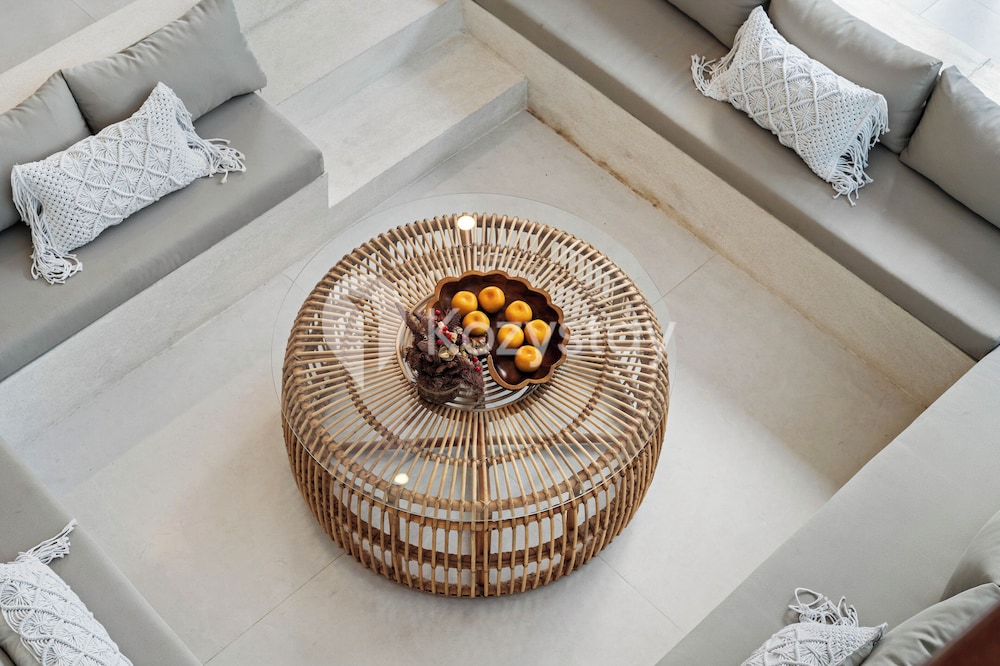 Kleio Villa by Kozystay - Canggu