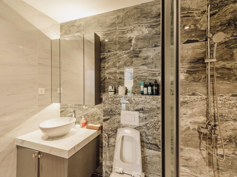 Serenity Luxury Private Pool Villas - Free One Way Airport Shuttle
