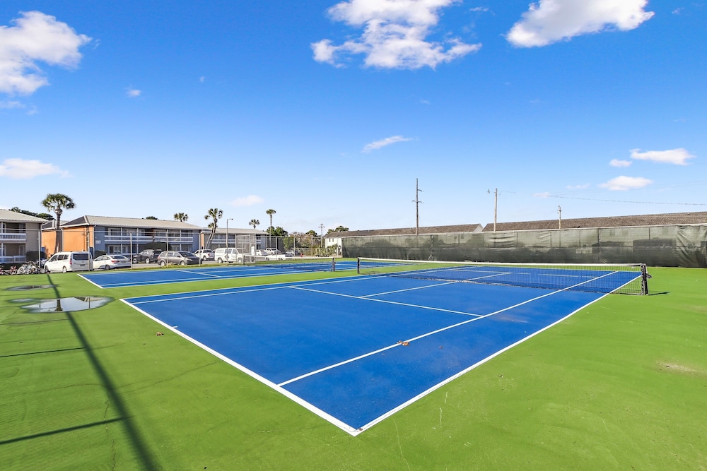 Gulf Terrace 160 - Pet-friendly First Floor Condo in Center of Destin 2 Bedroom Condo by Redawning view 3