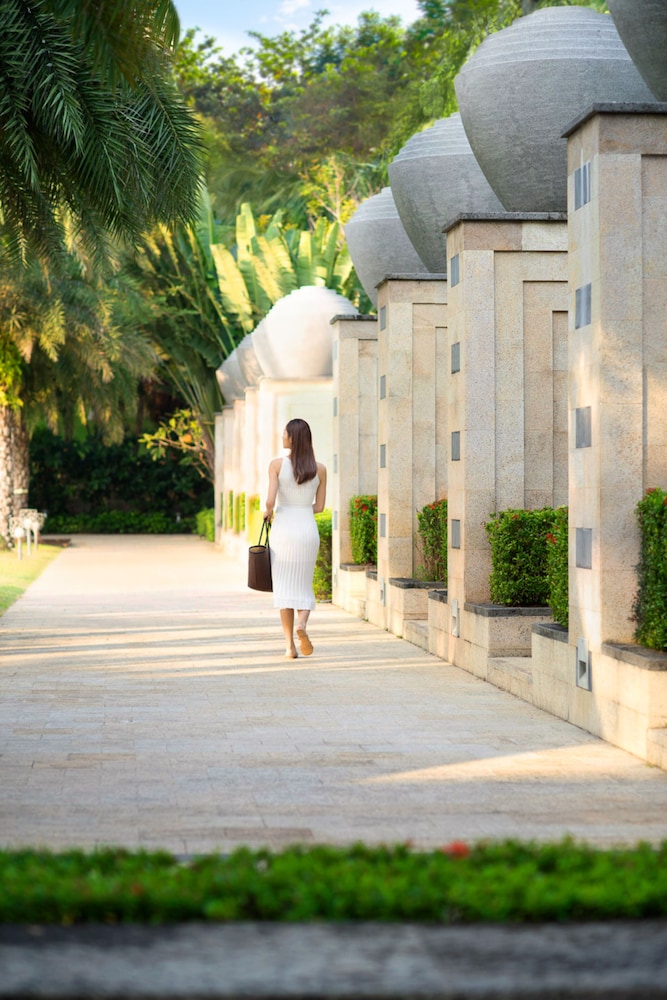 Raffles Hainan