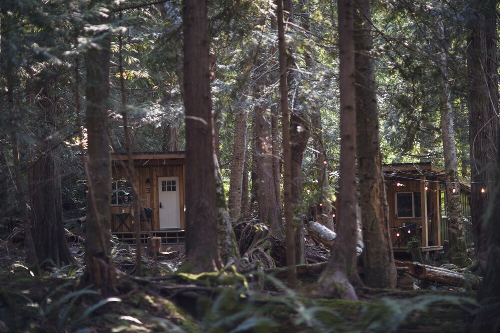 Heartwood Retreats