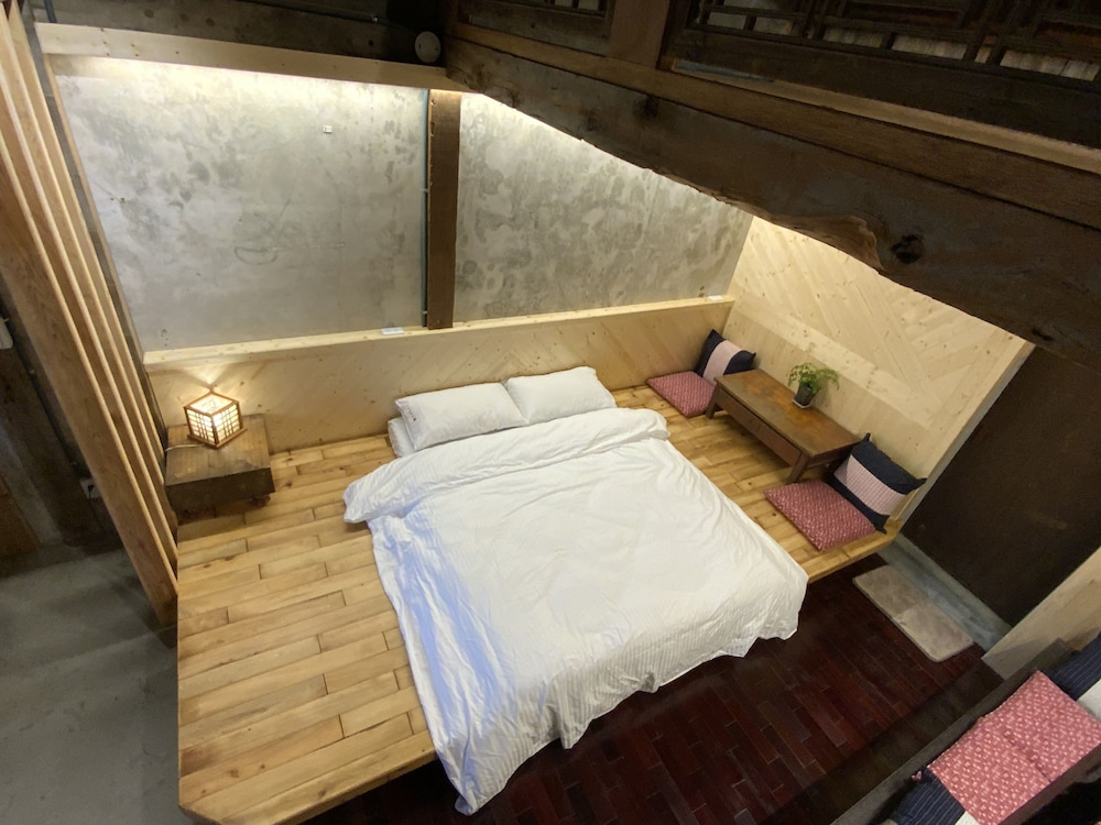 Photo 47