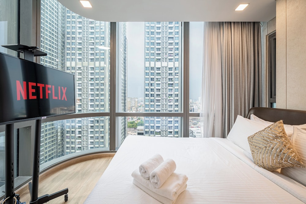 Landmark Apartment in Vinhomes Central Park