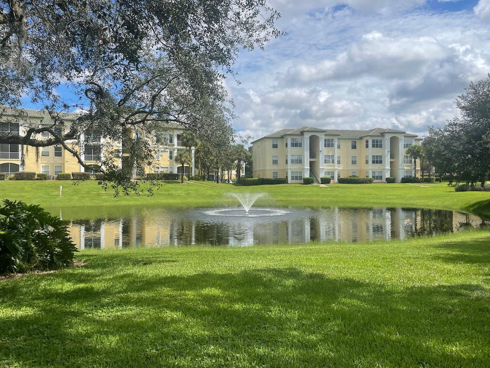 Dunes Court Hideaway - Cozy Apartment in Kissimmee