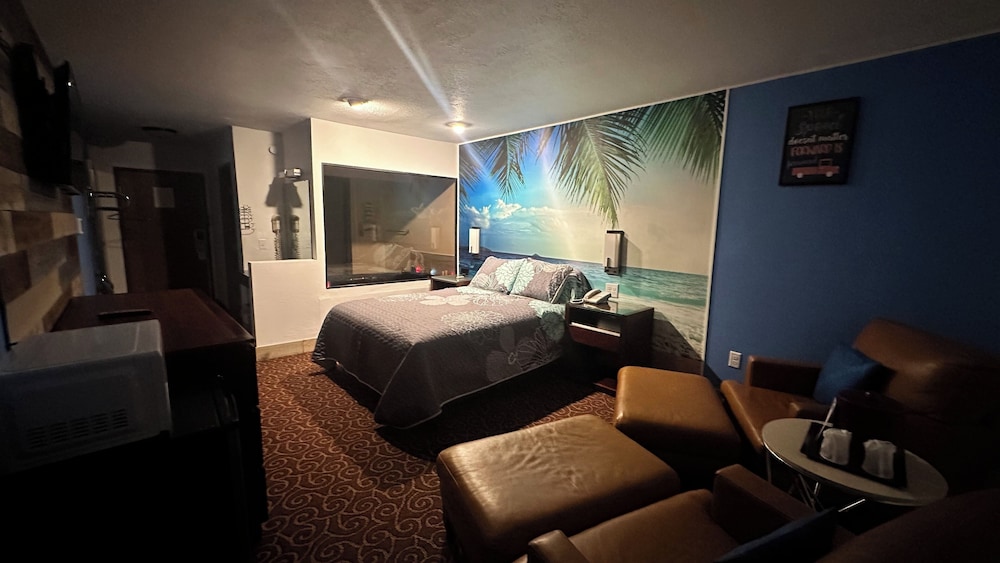 Chesaning Inn & Suites