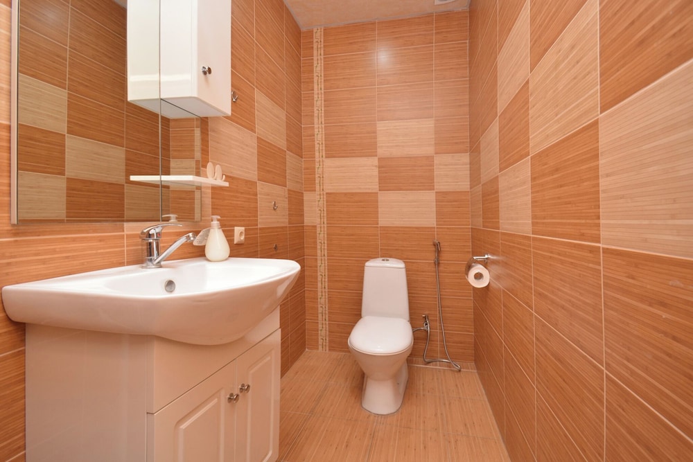 North Ave. Apartments by Luxe Group HH55