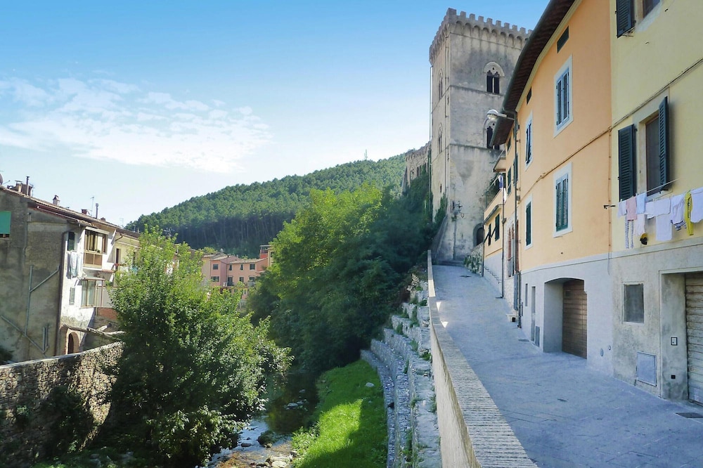 Estate in Monte Serra With Pool & Olive Trees view 5