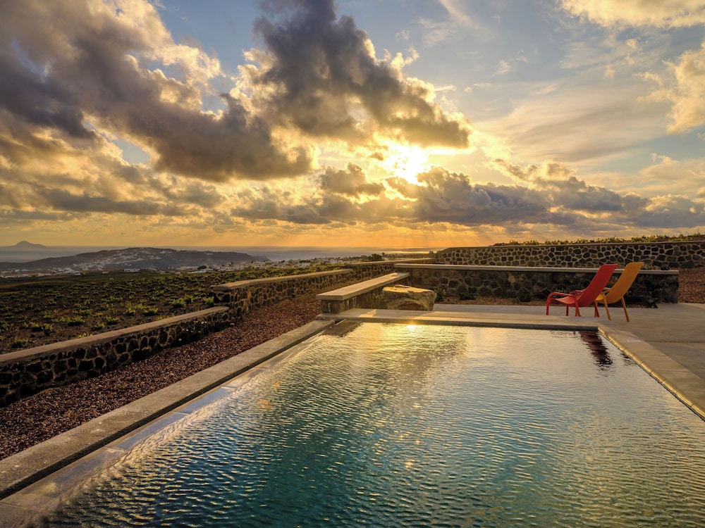 Avan Luxury Villas