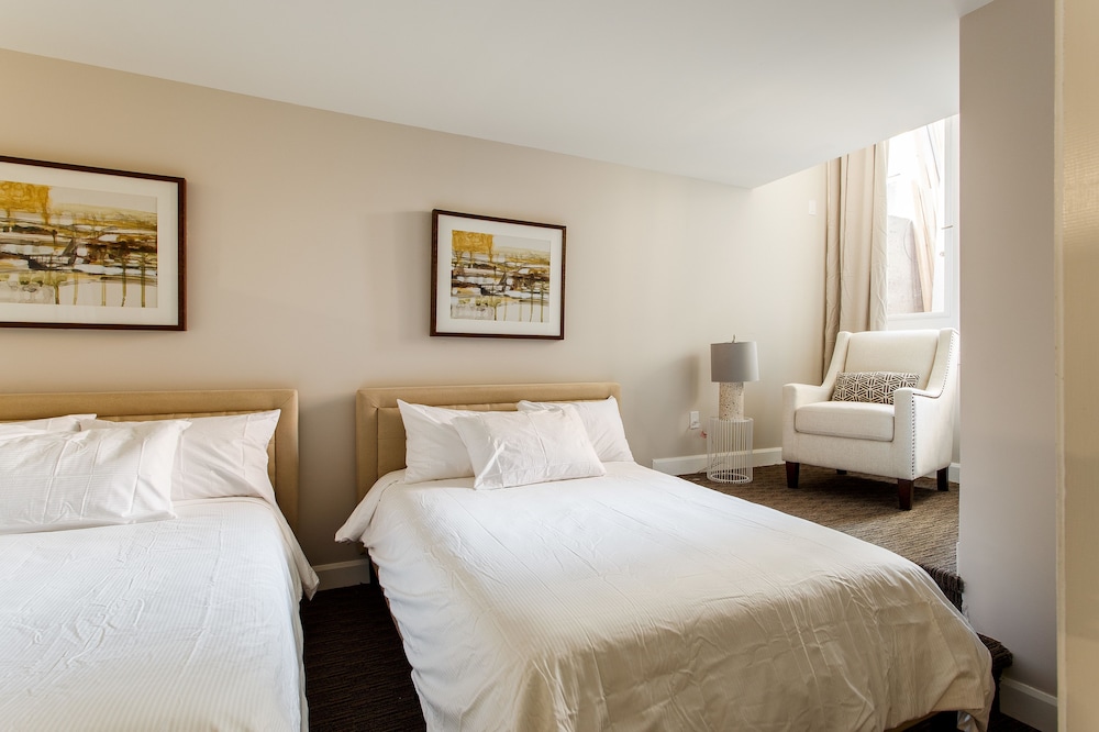 Parc Avenue Lofts