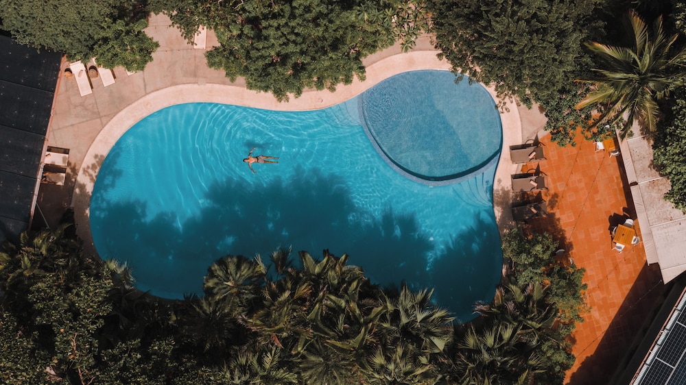 Hotel Cala Luna Boutique Hotel & Villas - Image 1