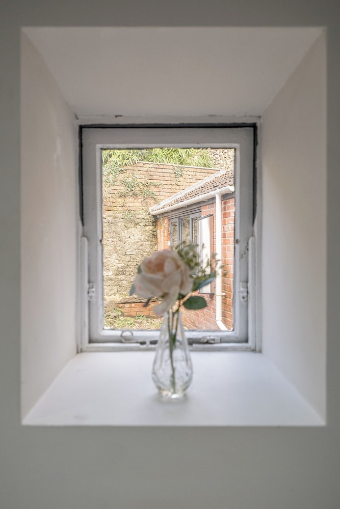 Eilmers Cottage Lovely 4BD in Malmesbury
