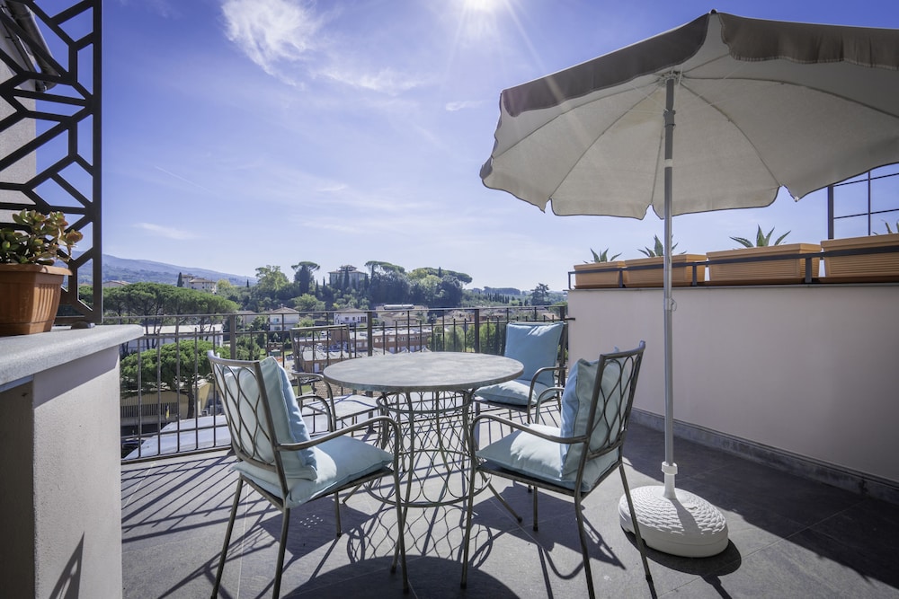 Laurotino - Apartment With Pool Lamporecchio Vinci