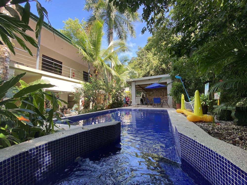 Hotel La Posada and Jungle - Image 1