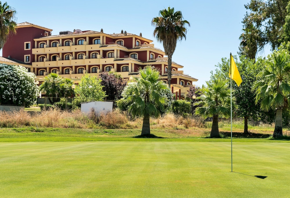 Badajoz Vacations - Hotel ILUNION Golf Badajoz - Property Image 7