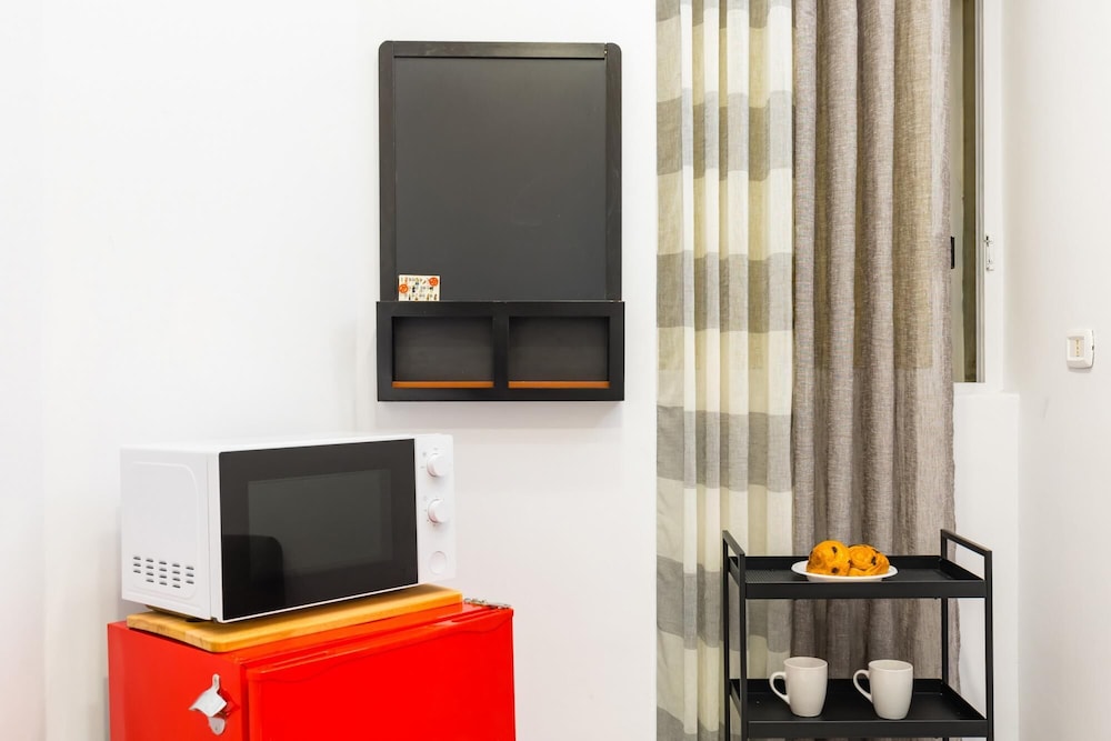Ventaglieri Ground Floor Studio Apartment by Wonderful Italy