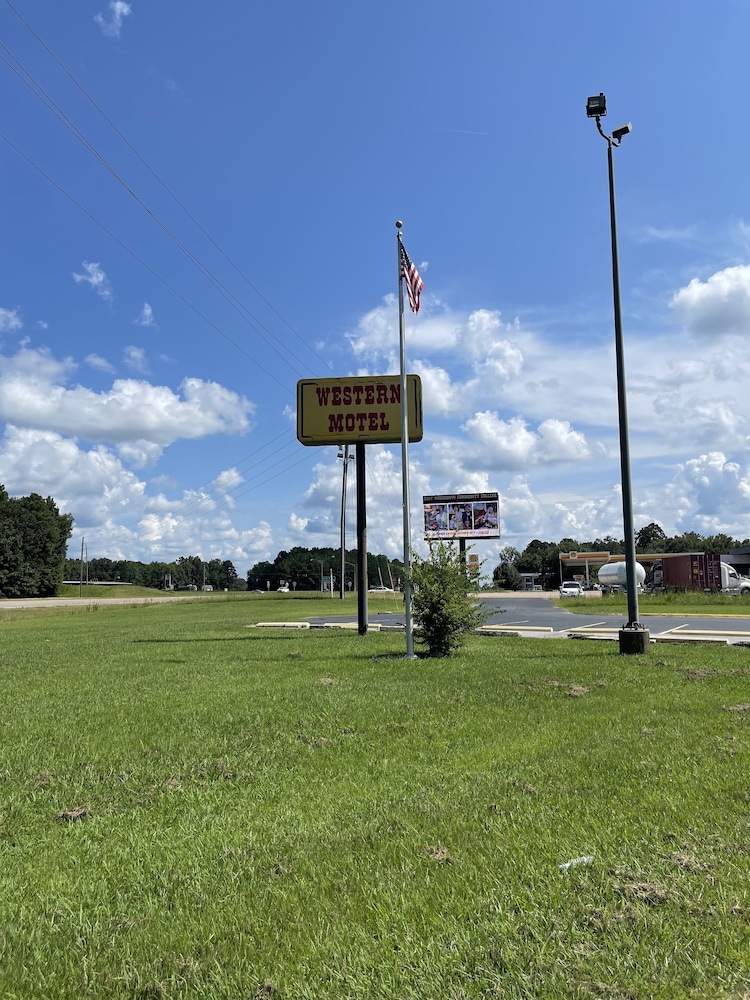 Westen Motel view 2