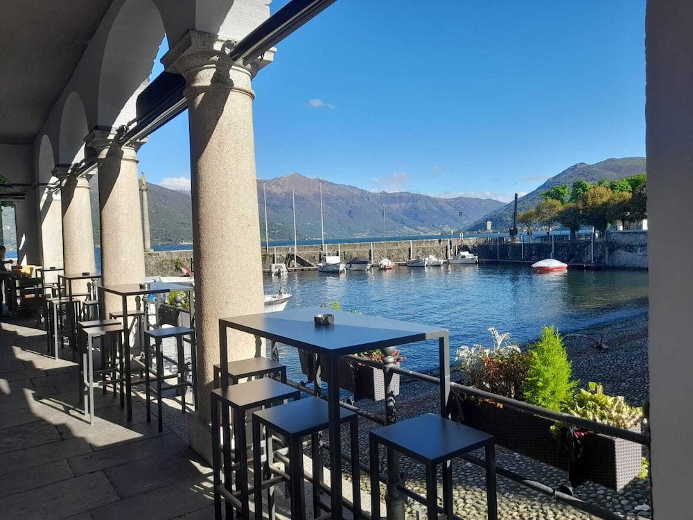 Marco Apartment - Holiday Apartment Luino