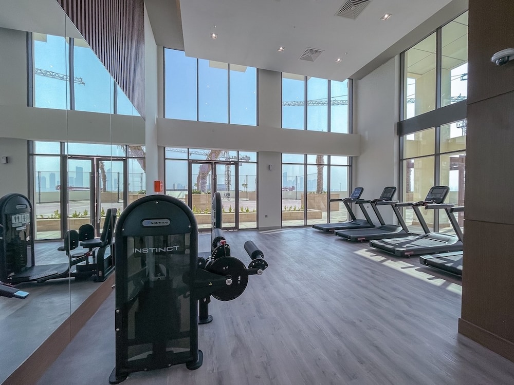 Wonderful Studio Apartment With Balcony at Farhad Azizi