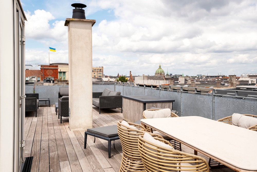 Dinesen Collection Signature Penthouse by Royal Theatre