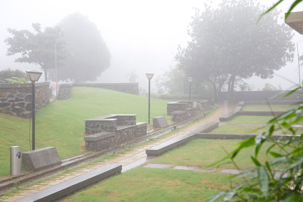 Manas Resort with Petting Zoo