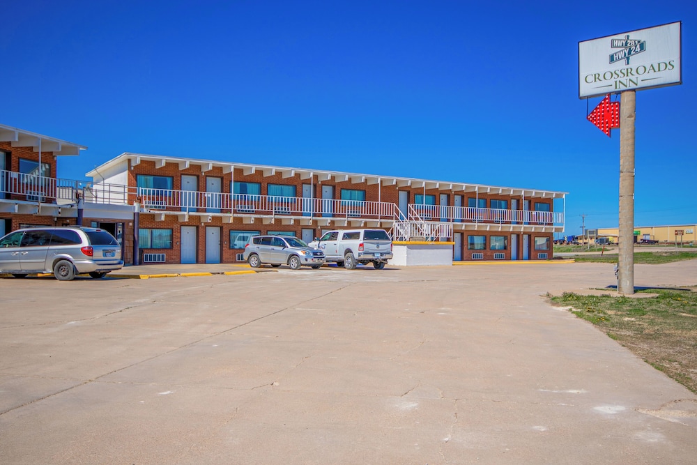 OYO Crossroads Inn