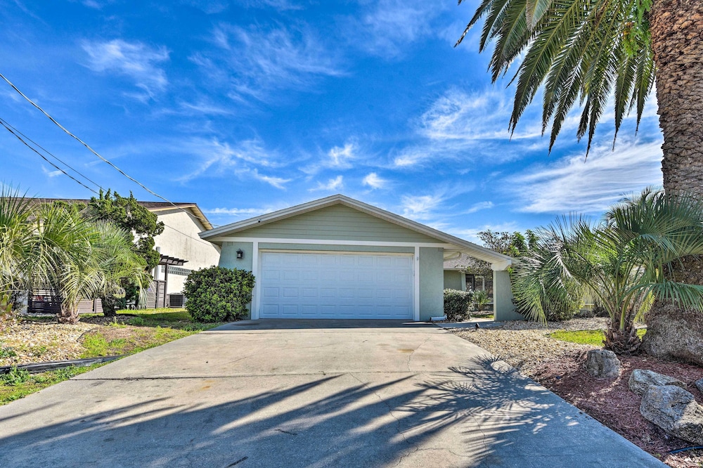 Palm Coast Home w/ Outdoor Oasis & Private Dock! view 4