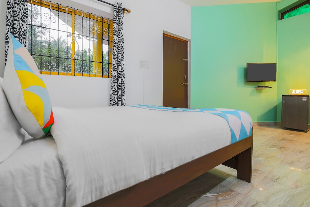 OYO 23755 Home Luxurious 4BHK Anjuna