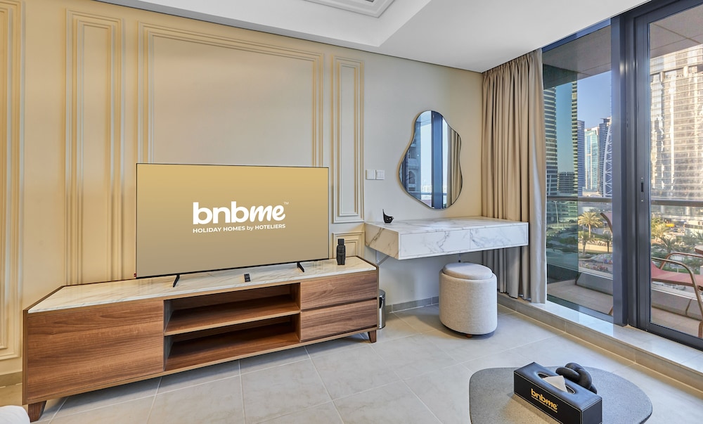 bnbme - Gold Crest Views 2 - STUDIO
