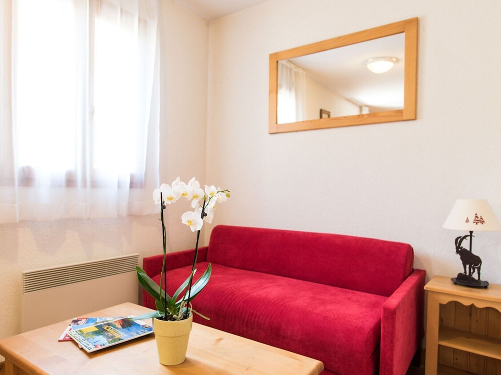 Charming Giez Apartment
