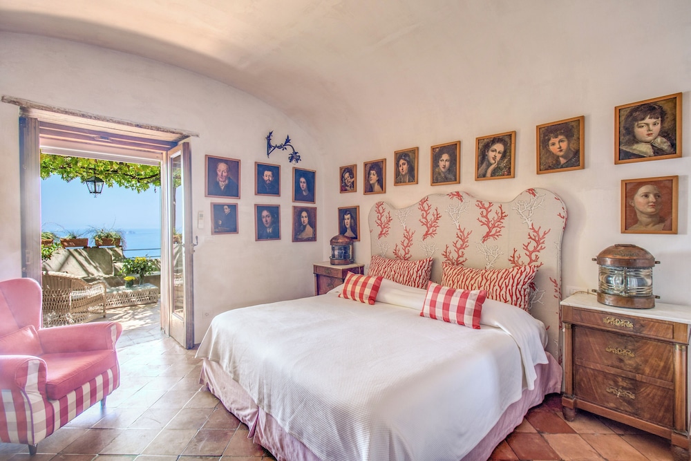 Villa Magnificient View On The Amalfi Coast & Pool