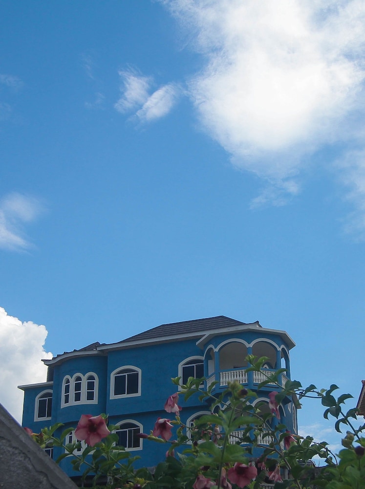 Blue Hills -Ocean View