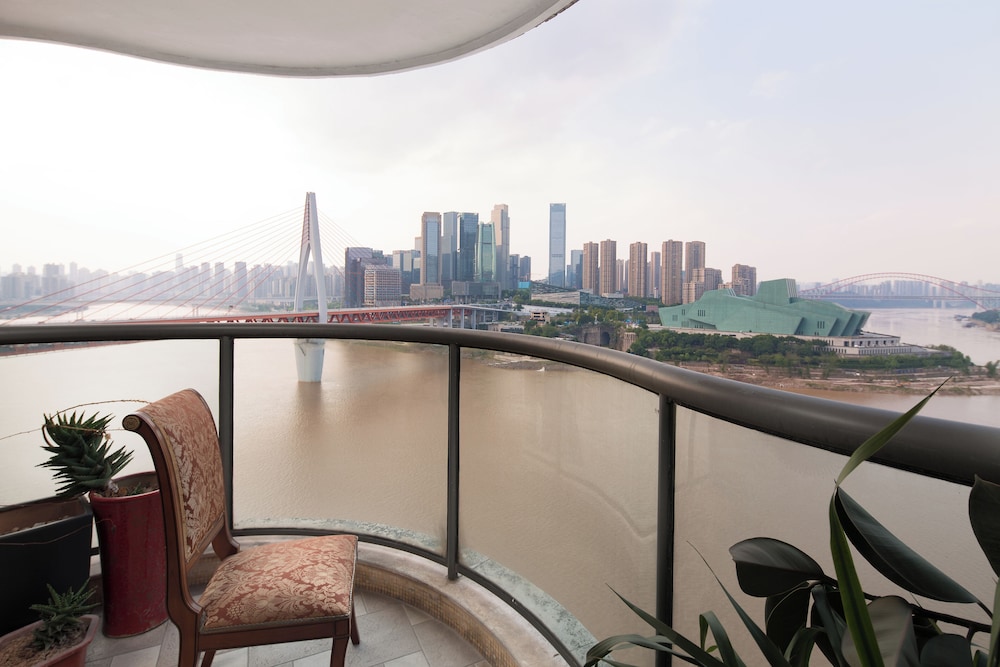 重庆暖余江景民宿 Chongqing Nuanyu River View Hotel