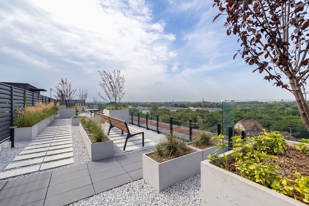 Tauron Arena Crakow Apartment by Renters view 5
