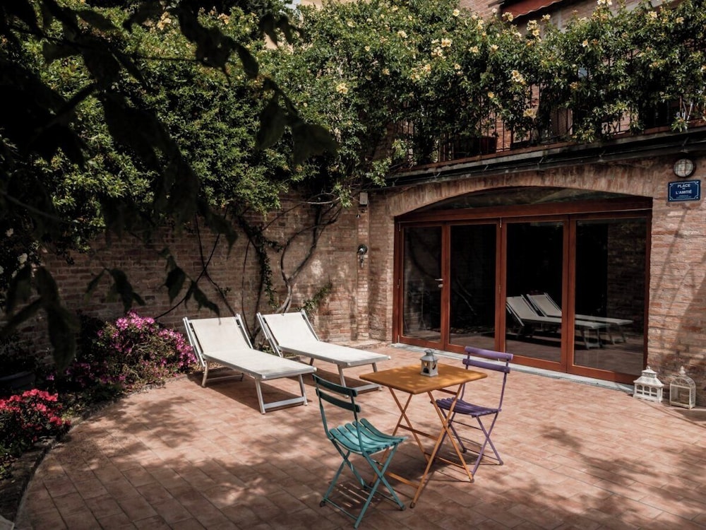 Accademia al Colle