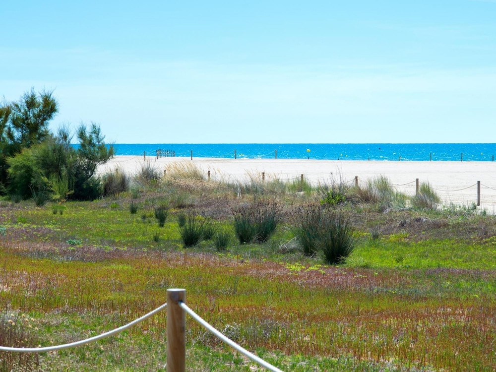 Maka Beach Apartment V