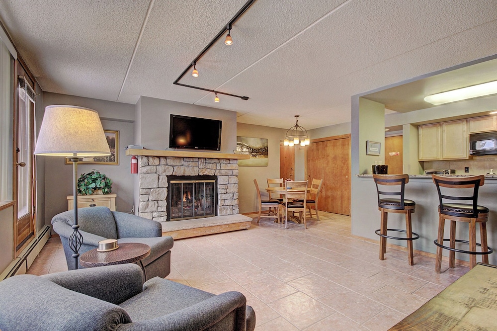 SkyRun Vacation Homes - Copper Mountain Resort