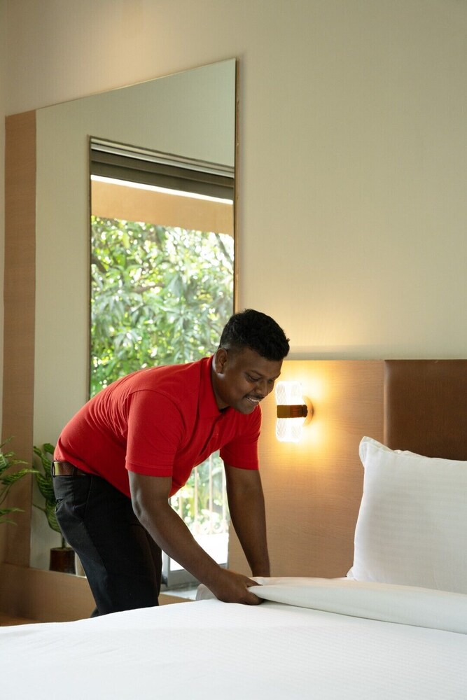 Gir Aatithya Clarks Inn
