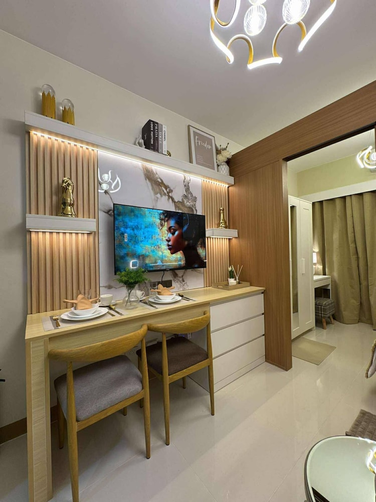 RED Luxe Haven Comfy Stay, Netflix and Fast Wifi Ready